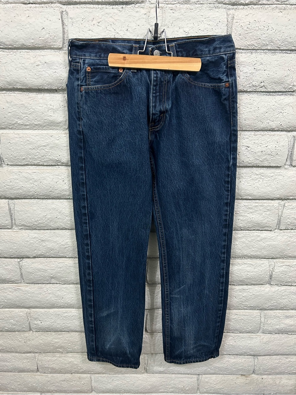 Levi's‎ 505 Jeans Mens 32x30 Medium Wash Straight Leg Classic Denim